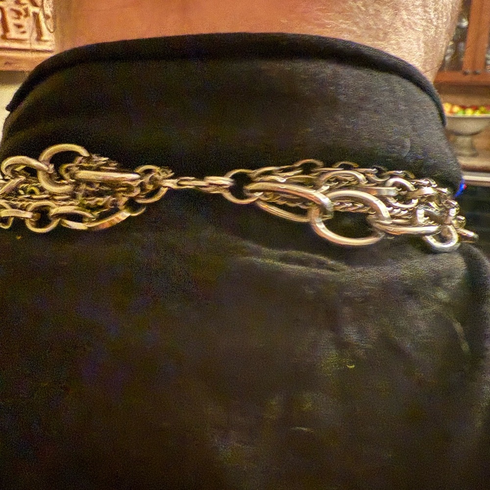 Vintage 80’s Chunky Elegant Costume Silver Layered Necklace - Picture 2 of 2